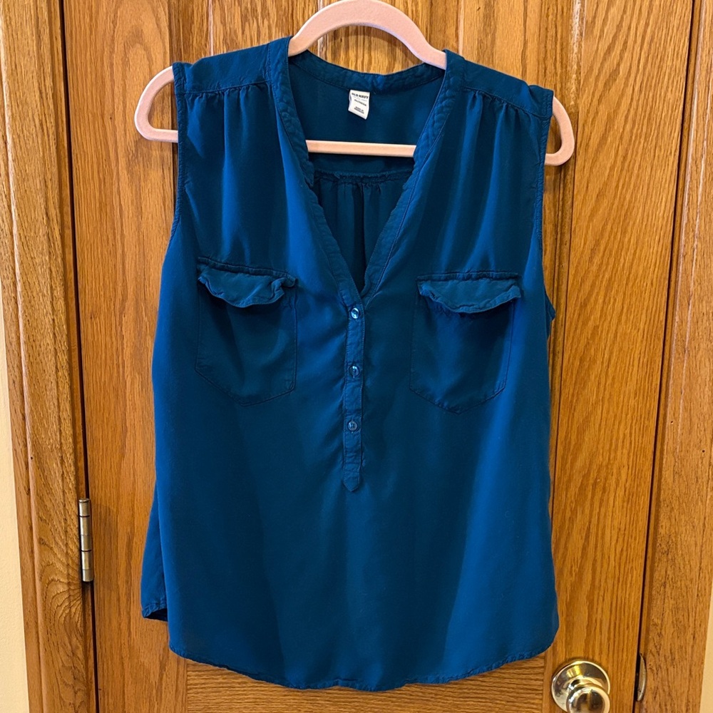 Old Navy Teal Sleeveless Blouse